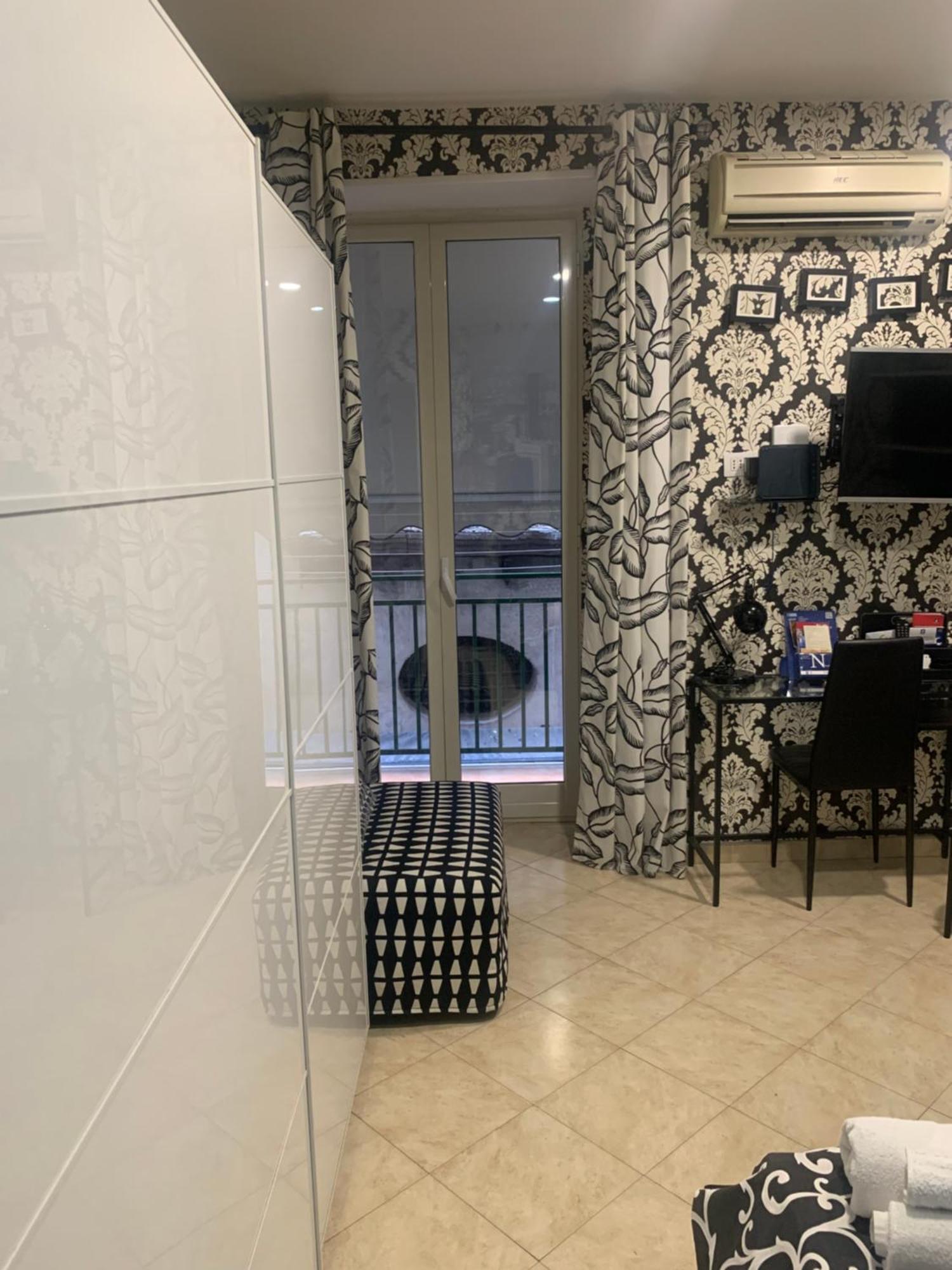 Casa Dalia Lejlighed Napoli Eksteriør billede