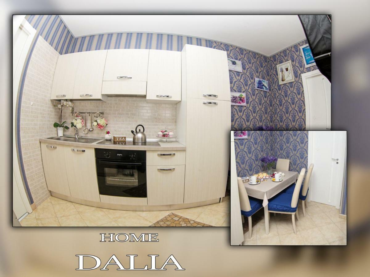Casa Dalia Lejlighed Napoli Eksteriør billede